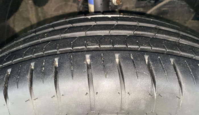 2024 Toyota Glanza E, Petrol, Manual, 7,657 km, Right Front Tyre Tread
