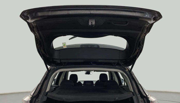 2022 Tata Harrier XT PLUS 2.0L KRYOTEC DARK EDITON, Diesel, Manual, 61,061 km, Boot Door Open