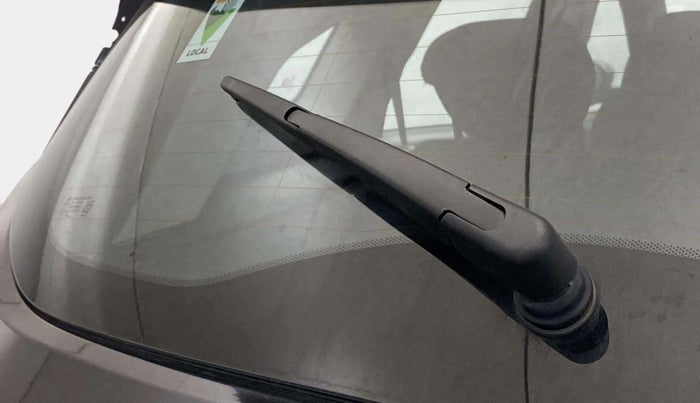 2022 Tata Harrier XT PLUS 2.0L KRYOTEC DARK EDITON, Diesel, Manual, 61,061 km, Rear Wiper