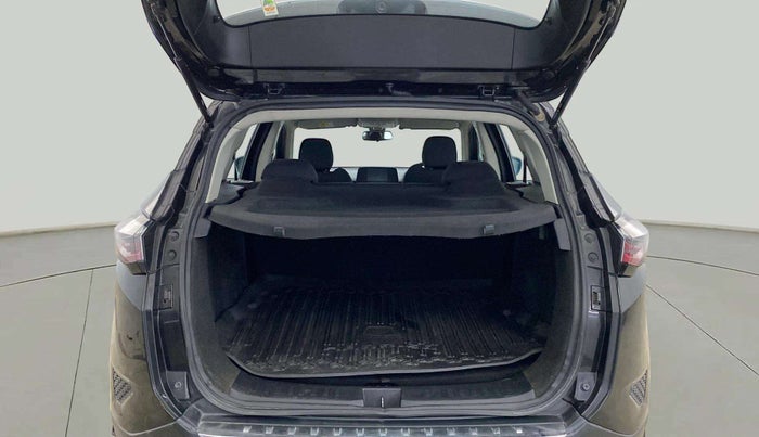 2022 Tata Harrier XT PLUS 2.0L KRYOTEC DARK EDITON, Diesel, Manual, 61,061 km, Boot Open Zoomed View