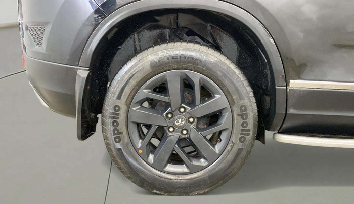 2022 Tata Harrier XT PLUS 2.0L KRYOTEC DARK EDITON, Diesel, Manual, 61,061 km, Right Rear Wheel