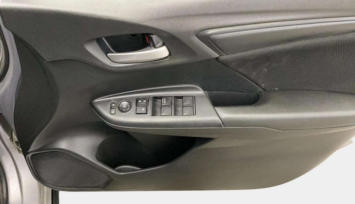 2019 Honda WR-V 1.2L I-VTEC S MT, Petrol, Manual, 37,109 km, Driver Side Door Panels Control