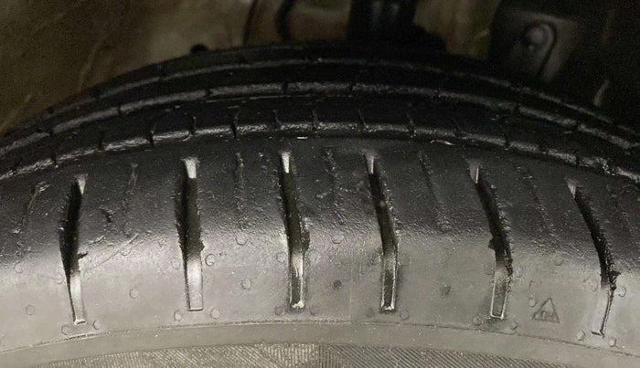 2020 Honda WR-V 1.2L I-VTEC VX MT, CNG, Manual, 66,121 km, Right Front Tyre Tread