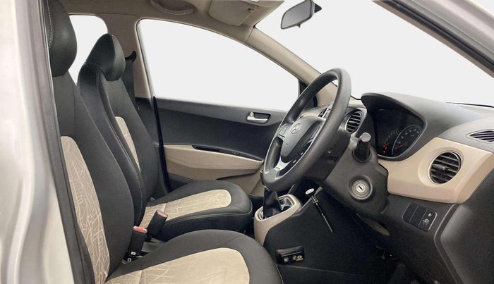 2015 Hyundai Grand i10 SPORTZ 1.2 KAPPA VTVT, Petrol, Manual, 20,819 km, Right Side Front Door Cabin