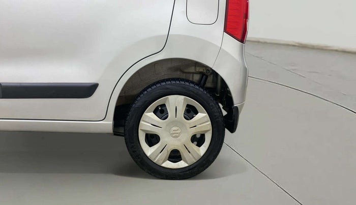 2016 Maruti Wagon R 1.0 VXI, Petrol, Manual, 84,724 km, Left Rear Wheel