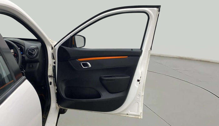 2019 Renault Kwid CLIMBER 1.0 (O), Petrol, Manual, 14,241 km, RHS Front Door