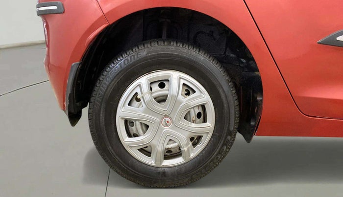 2022 Tata ALTROZ XE PLUS PETROL, Petrol, Manual, 18,175 km, Right Rear Wheel