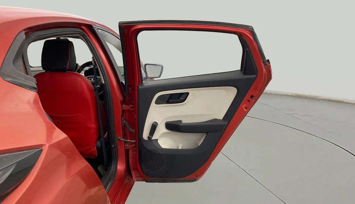 2022 Tata ALTROZ XE PLUS PETROL, Petrol, Manual, 18,175 km, RHS Rear Door