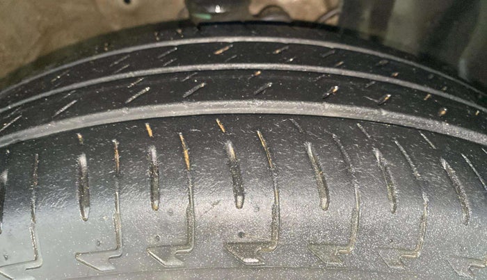 2020 Maruti IGNIS SIGMA 1.2, Petrol, Manual, 42,868 km, Right Front Tyre Tread