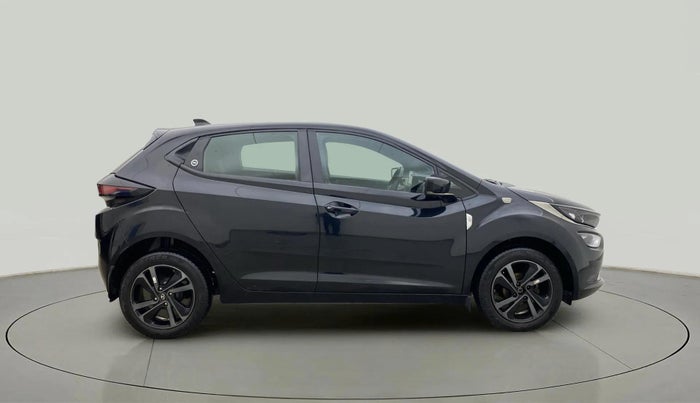 2023 Tata ALTROZ XZ Plus (S) Dark Edition, Petrol, Manual, 20,924 km, Right Side View