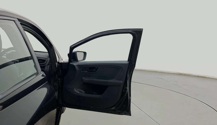2023 Tata ALTROZ XZ Plus (S) Dark Edition, Petrol, Manual, 20,924 km, RHS Front Door