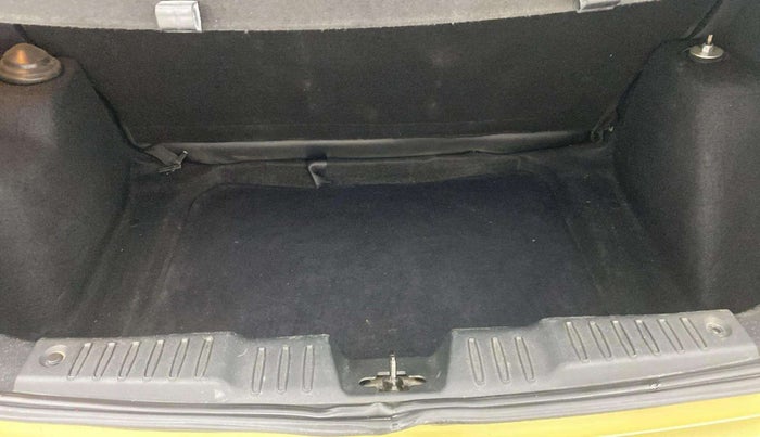 2020 Tata ALTROZ XZ PETROL, Petrol, Manual, 72,897 km, Boot Inside