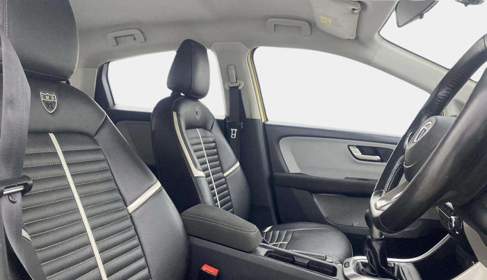 2020 Tata ALTROZ XZ PETROL, Petrol, Manual, 72,897 km, Right Side Front Door Cabin