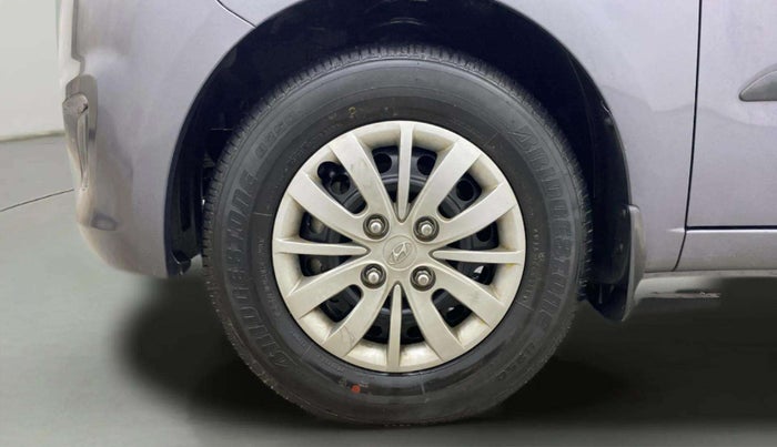 2013 Hyundai i10 MAGNA 1.2, Petrol, Manual, 31,220 km, Left Front Wheel