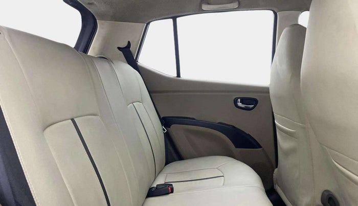 2013 Hyundai i10 MAGNA 1.2, Petrol, Manual, 31,220 km, Right Side Rear Door Cabin