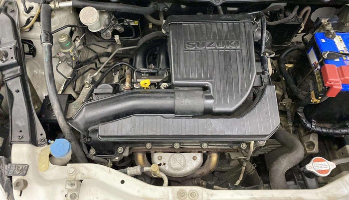 2015 Maruti Swift VXI, Petrol, Manual, 57,586 km, Engine View - Right