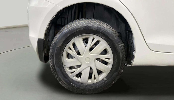 2015 Maruti Swift VXI, Petrol, Manual, 57,586 km, Right Rear Wheel
