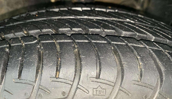 2019 Datsun Go T, Petrol, Manual, 6,443 km, Right Front Tyre Tread