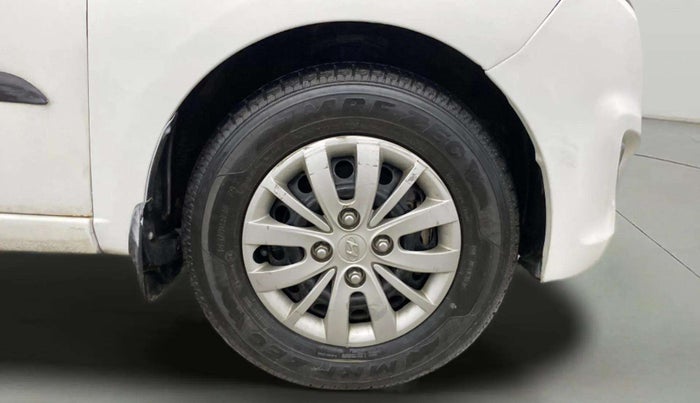 2013 Hyundai i10 MAGNA 1.2, Petrol, Manual, 40,645 km, Right Front Wheel