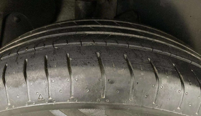 2020 Hyundai Creta EX 1.5 PETROL, Petrol, Manual, 24,740 km, Right Rear Tyre Tread