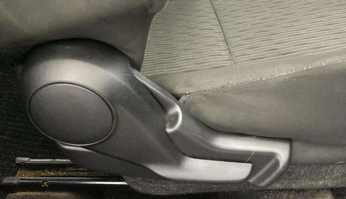 2018 Maruti Baleno DELTA PETROL 1.2, Petrol, Manual, 40,834 km, Driver Side Adjustment Panel
