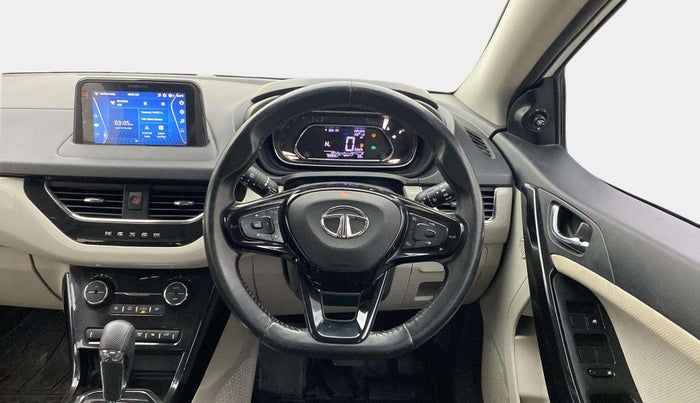 2022 Tata NEXON XZA PLUS (O) DIESEL DUAL TONE, Diesel, Automatic, 76,920 km, Steering Wheel Close Up
