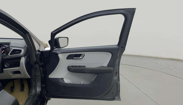 2020 Tata ALTROZ XZ PETROL, Petrol, Manual, 36,632 km, RHS Front Door