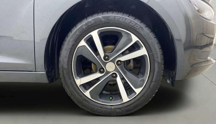 2020 Tata ALTROZ XZ PETROL, Petrol, Manual, 36,632 km, Right Front Wheel