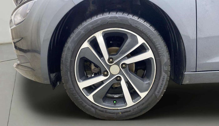 2020 Tata ALTROZ XZ PETROL, Petrol, Manual, 36,632 km, Left Front Wheel