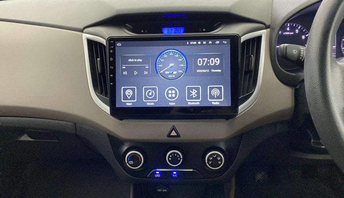 2016 Hyundai Creta BASE 1.6 PETROL, CNG, Manual, 1,20,376 km, Air Conditioner