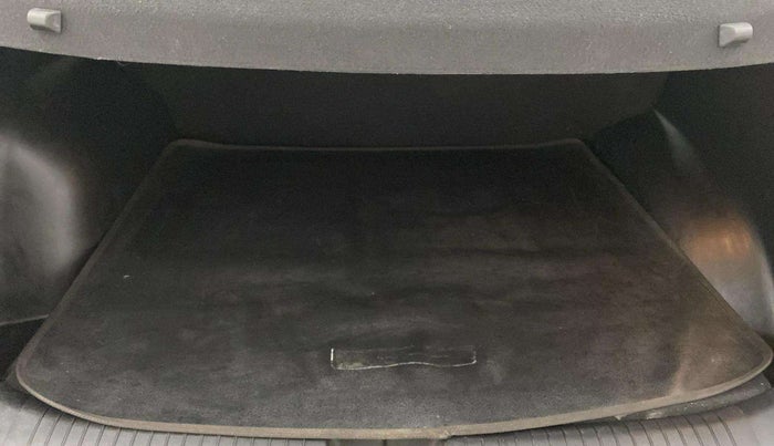 2018 Hyundai Creta SX (O) 1.6 PETROL, Petrol, Manual, 74,533 km, Boot Inside