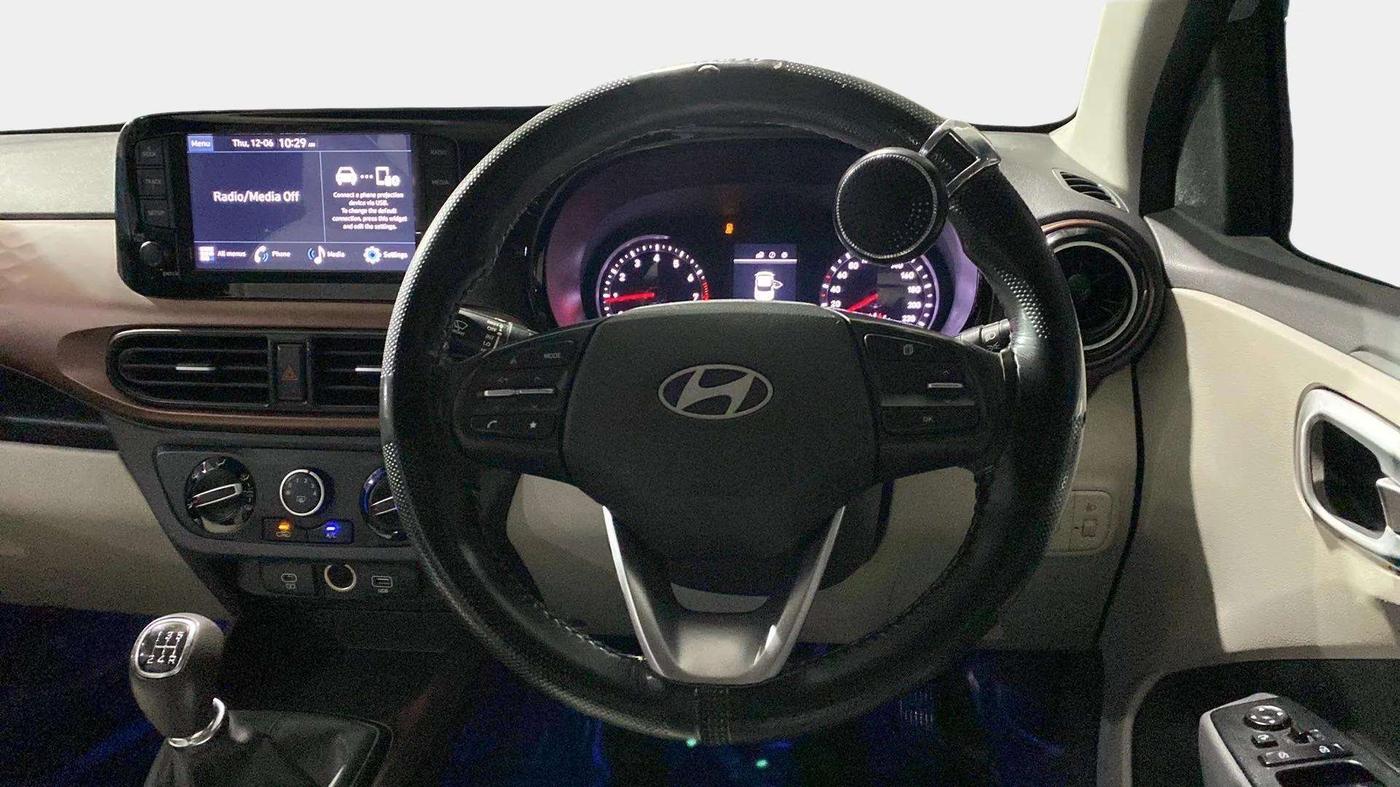 2024 Hyundai AURA SX 1.2 CNG, CNG, Manual, 25,675 km, Steering Wheel Close Up