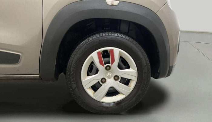 2017 Renault Kwid RXL, Petrol, Manual, 46,458 km, Right Front Wheel