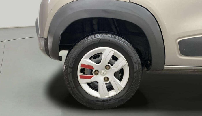 2017 Renault Kwid RXL, Petrol, Manual, 46,458 km, Right Rear Wheel