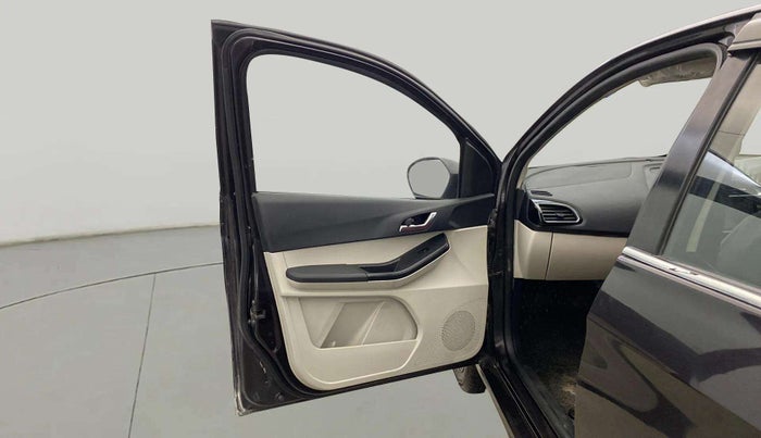 2022 Tata Tiago XZ PLUS CNG, CNG, Manual, 60,802 km, LHS Front Door
