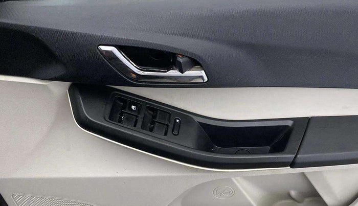 2022 Tata Tiago XZ PLUS CNG, CNG, Manual, 60,802 km, Driver Side Door Panels Control