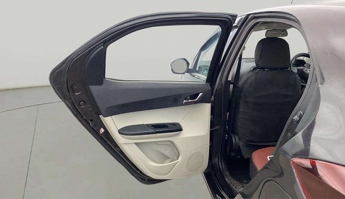 2022 Tata Tiago XZ PLUS CNG, CNG, Manual, 60,802 km, LHS Rear Door
