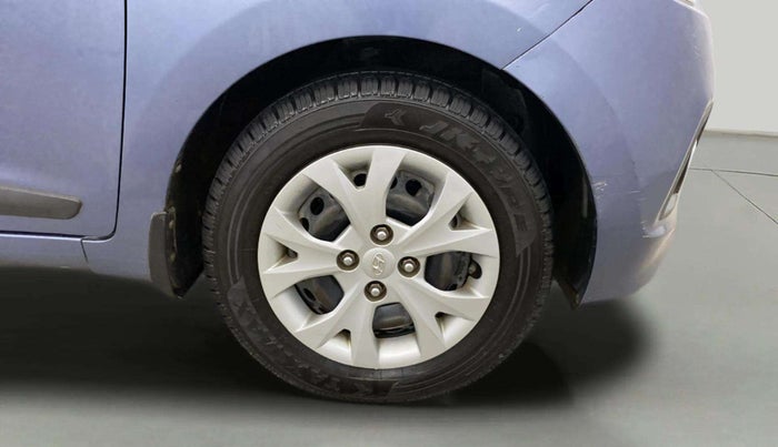 2015 Hyundai Grand i10 SPORTZ 1.2 KAPPA VTVT, Petrol, Manual, 50,962 km, Right Front Wheel