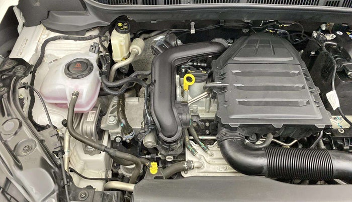 2024 Volkswagen TAIGUN COMFORTLINE 1.0 TSI MT, Petrol, Manual, 23,080 km, Engine View - Right