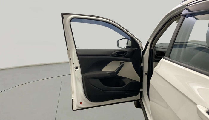 2024 Volkswagen TAIGUN COMFORTLINE 1.0 TSI MT, Petrol, Manual, 23,080 km, LHS Front Door