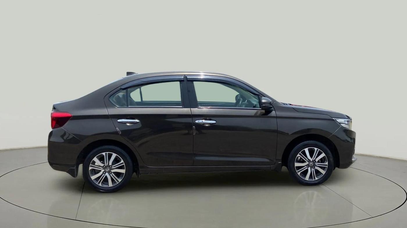 2023 Honda Amaze 1.2L I-VTEC VX CVT, Petrol, Automatic, 38,836 km, Right Side View