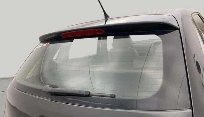2015 Volkswagen Polo COMFORTLINE 1.2L, Petrol, Manual, 53,300 km, Rear Wiper