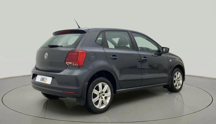 2015 Volkswagen Polo COMFORTLINE 1.2L, Petrol, Manual, 53,300 km, Right Back Diagonal