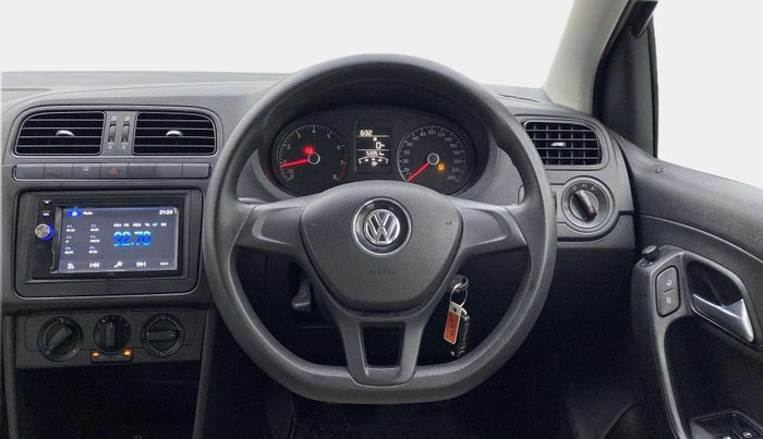 2015 Volkswagen Polo COMFORTLINE 1.2L, Petrol, Manual, 53,300 km, Steering Wheel Close Up