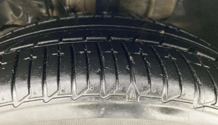 2022 Tata TIGOR XZ PLUS PETROL, Petrol, Manual, 21,379 km, Left Front Tyre Tread