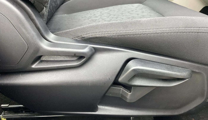 2022 Tata TIGOR XZ PLUS PETROL, Petrol, Manual, 21,379 km, Driver Side Adjustment Panel