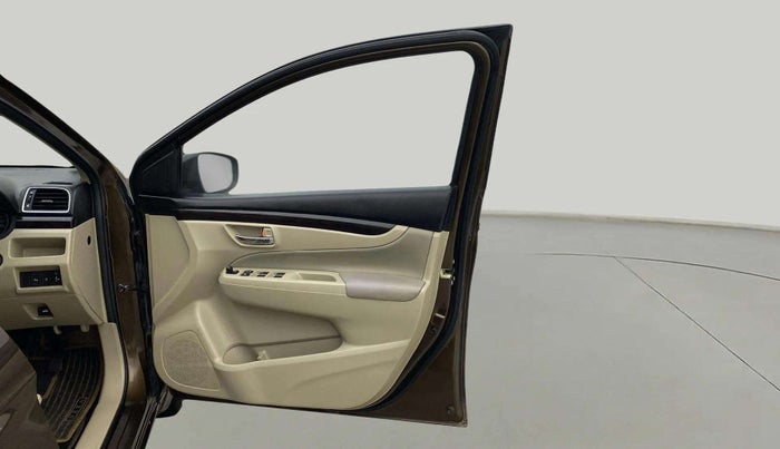 2017 Maruti Ciaz ALPHA 1.4 PETROL, Petrol, Manual, 10,442 km, RHS Front Door