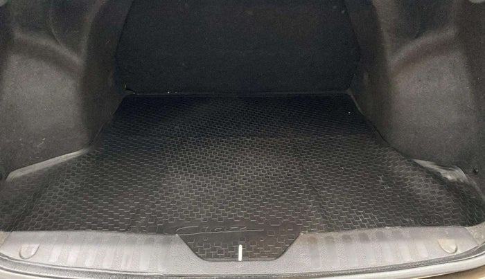 2017 Maruti Ciaz ALPHA 1.4 PETROL, Petrol, Manual, 10,442 km, Boot Inside