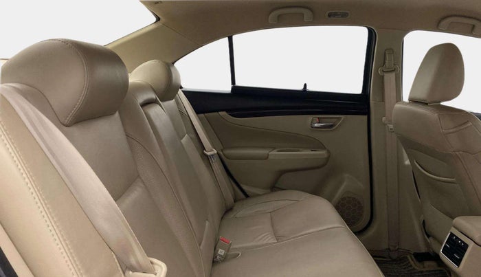 2017 Maruti Ciaz ALPHA 1.4 PETROL, Petrol, Manual, 10,442 km, Right Side Rear Door Cabin