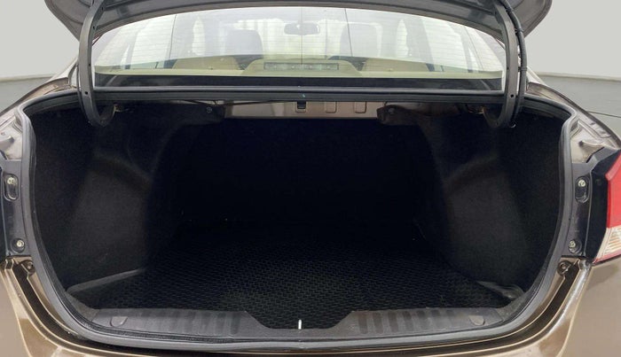 2017 Maruti Ciaz ALPHA 1.4 PETROL, Petrol, Manual, 10,442 km, Boot Open Zoomed View